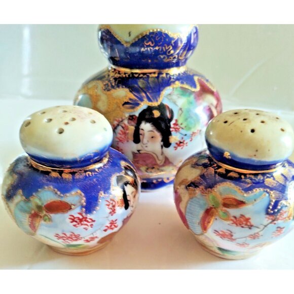 Rare Handpainted Japanese GEISHA Salt & Pepper & Sugar Shaker Set - Picture 13 of 16